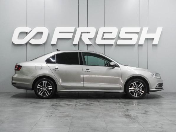 Volkswagen Jetta VI Рестайлинг с пробегом 2017 года, цена 1 287 000 рублей, 178238 км, седан, Автокод Объявления