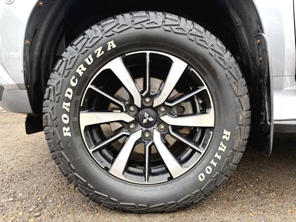 Mitsubishi Pajero Sport III с пробегом 2016 года, цена 2 850 000 рублей, 166128 км, внедорожник, Автокод Объявления