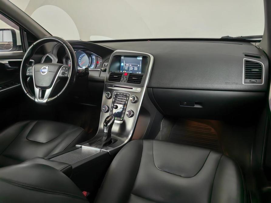 Volvo XC60 I Рестайлинг Москва  - изображение 7