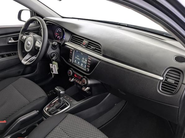 Kia Rio IV с пробегом 2019 года, цена 1 385 000 рублей, 106251 км, седан, Автокод Объявления
