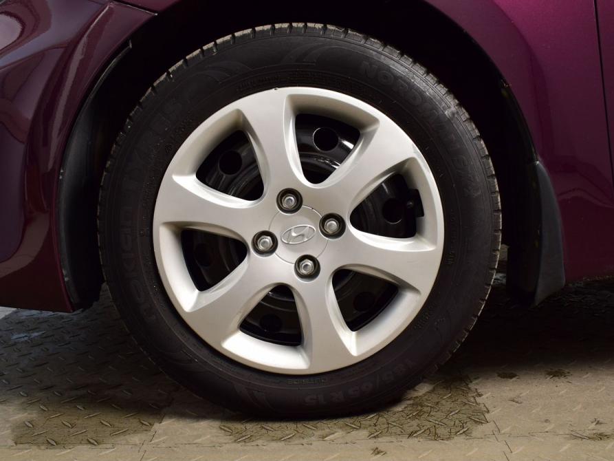 Hyundai Solaris I Кемерово  - изображение 11