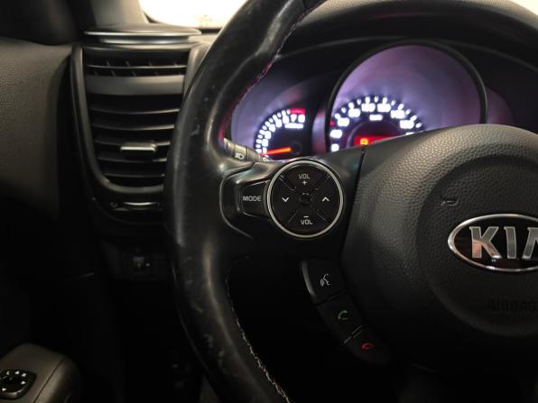 Kia Soul II Рестайлинг с пробегом 2018 года, цена 1 599 000 рублей, 97500 км, хэтчбек, Автокод Объявления