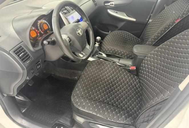 Toyota Corolla X (E140 E150) Рестайлинг с пробегом 2012 года, цена 985 000 рублей, 272342 км, седан, Автокод Объявления