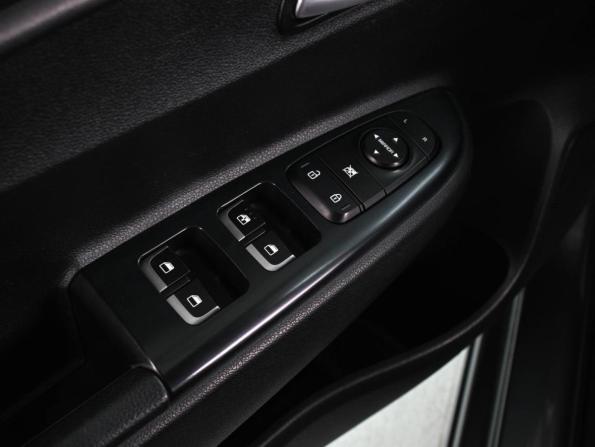Kia Rio IV Рестайлинг с пробегом 2020 года, цена 1 435 000 рублей, 97031 км, седан, Автокод Объявления