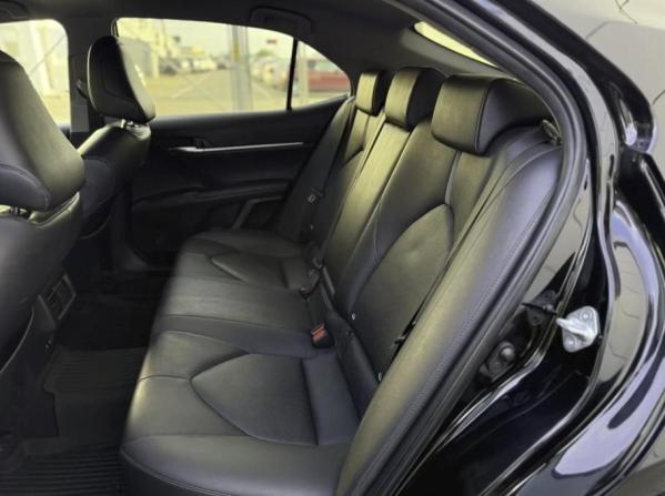 Toyota Camry VIII (XV70) Рестайлинг с пробегом 2021 года, цена 2 800 000 рублей, 115473 км, седан, Автокод Объявления