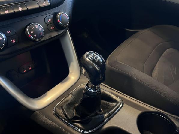 Kia Ceed II с пробегом 2014 года, цена 1 050 000 рублей, 138873 км, хэтчбек, Автокод Объявления