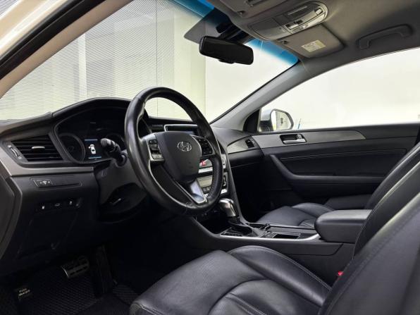 Hyundai Sonata VII (LF) Рестайлинг с пробегом 2018 года, цена 1 750 000 рублей, 122000 км, седан, Автокод Объявления