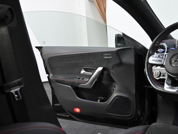 Mercedes-Benz CLA II (C118 X118) с пробегом 2019 года, цена 1 649 000 рублей, 74974 км, седан, Автокод Объявления