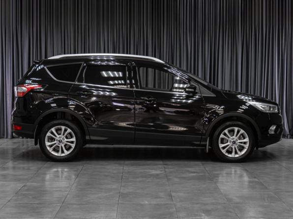 Ford Kuga II Рестайлинг с пробегом 2018 года, цена 1 899 000 рублей, 91905 км, внедорожник, Автокод Объявления