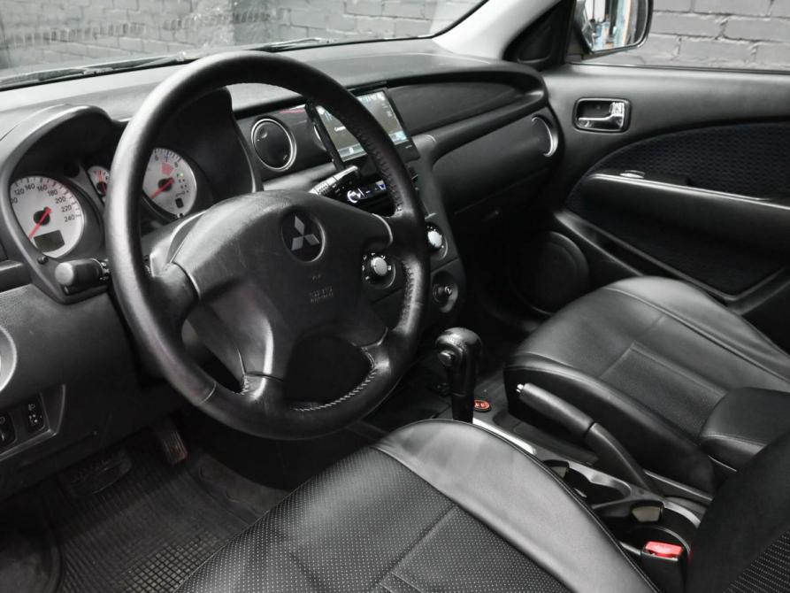 Mitsubishi Outlander II Екатеринбург  - изображение 16