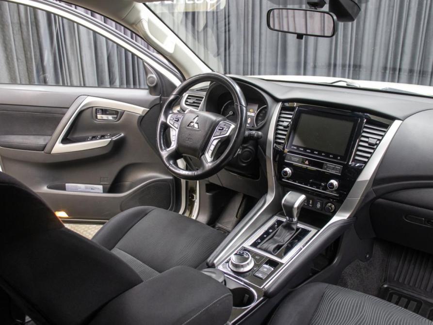 Mitsubishi Pajero Sport III Рестайлинг Москва  - изображение 11