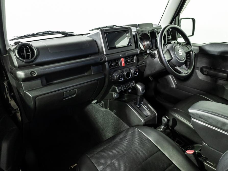 Suzuki Jimny IV Санкт-Петербург  - изображение 10