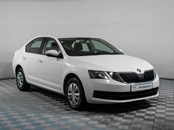 Skoda Octavia III (A7) Рестайлинг с пробегом 2017 года, цена 1 137 000 рублей, 195300 км, лифтбек, Автокод Объявления