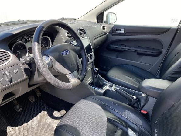 Ford Focus II Рестайлинг с пробегом 2008 года, цена 490 000 рублей, 378309 км, седан, Автокод Объявления