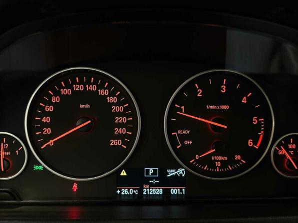 BMW 3 серии VI (F3x) с пробегом 2013 года, цена 1 810 000 рублей, 212496 км, седан, Автокод Объявления
