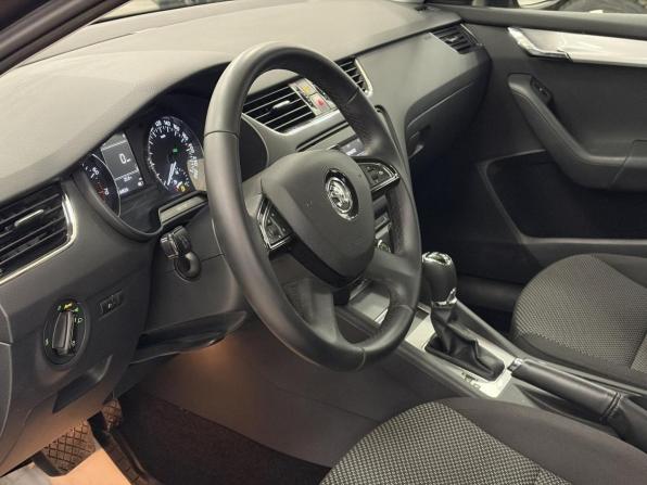 Skoda Octavia III (A7) с пробегом 2014 года, цена 789 000 рублей, 124287 км, лифтбек, Автокод Объявления