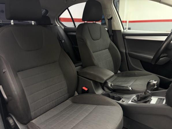 Skoda Octavia III (A7) с пробегом 2014 года, цена 1 550 000 рублей, 165000 км, лифтбек, Автокод Объявления