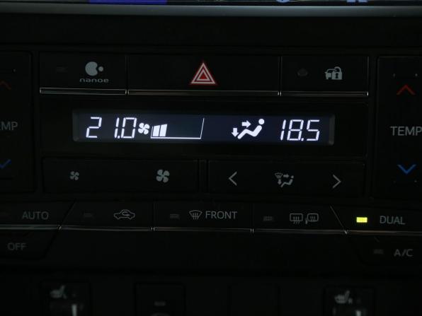 Toyota Camry VII (XV50) Рестайлинг 2 с пробегом 2017 года, цена 2 700 000 рублей, 50600 км, седан, Автокод Объявления