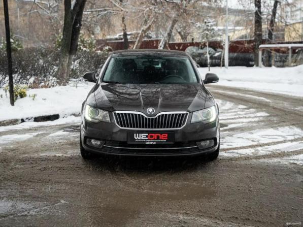 Skoda Superb II Рестайлинг с пробегом 2013 года, цена 1 400 000 рублей, 201915 км, лифтбек, Автокод Объявления