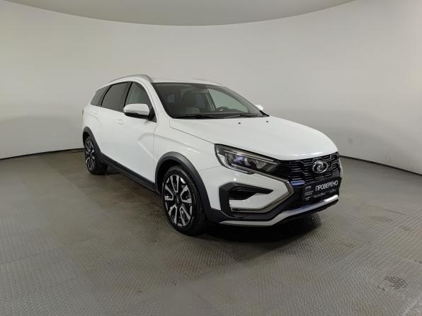 Lada (ВАЗ) Vesta I Рестайлинг (NG) с пробегом 2024 года, цена 1 438 000 рублей, 41000 км, универсал, Автокод Объявления