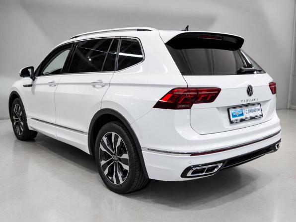 Volkswagen Tiguan II Рестайлинг (China Market) с пробегом 2023 года, цена 3 650 000 рублей, 82000 км, внедорожник, Автокод Объявления