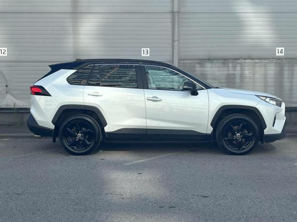 Toyota RAV4 V (XA50) с пробегом 2022 года, цена 3 069 000 рублей, 129456 км, внедорожник, Автокод Объявления