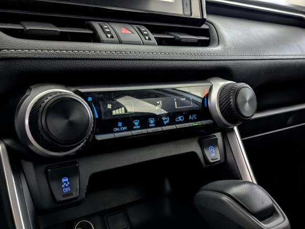Toyota RAV4 V (XA50) с пробегом 2021 года, цена 2 755 000 рублей, 77458 км, внедорожник, Автокод Объявления