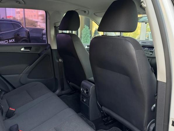 Volkswagen Tiguan I Рестайлинг с пробегом 2012 года, цена 1 219 000 рублей, 132918 км, внедорожник, Автокод Объявления