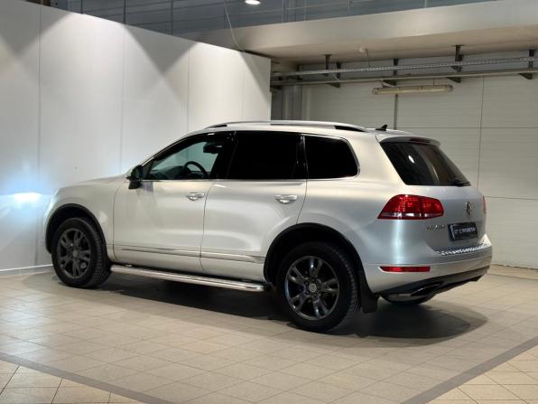 Volkswagen Touareg II с пробегом 2012 года, цена 1 775 000 рублей, 240001 км, внедорожник, Автокод Объявления