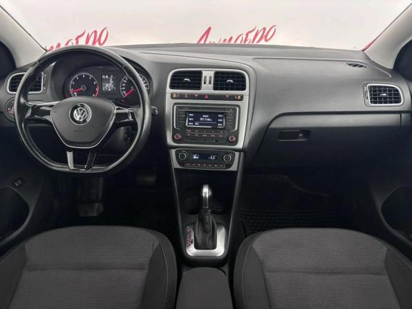 Volkswagen Polo V Рестайлинг с пробегом 2017 года, цена 1 275 000 рублей, 82725 км, седан, Автокод Объявления
