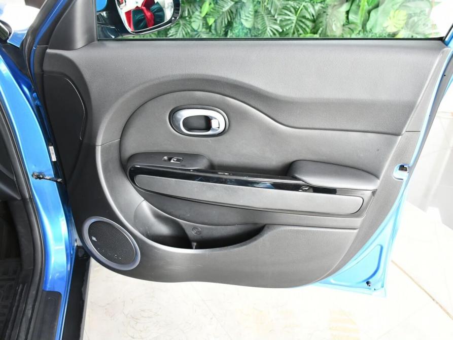 Kia Soul II Рестайлинг Новосибирск  - изображение 15