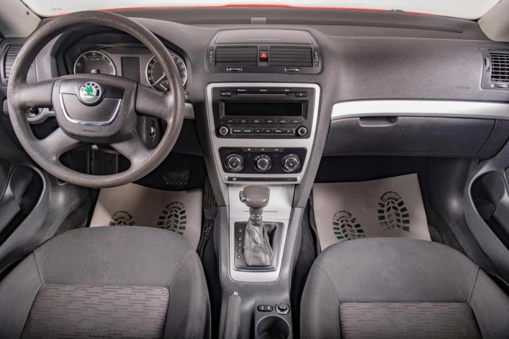 Skoda Octavia II (A5) Рестайлинг Томск  - изображение 9