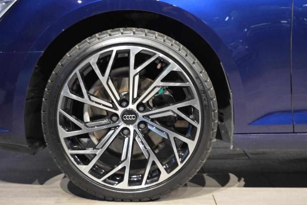 Audi A4 V (B9) Иркутск  - изображение 10