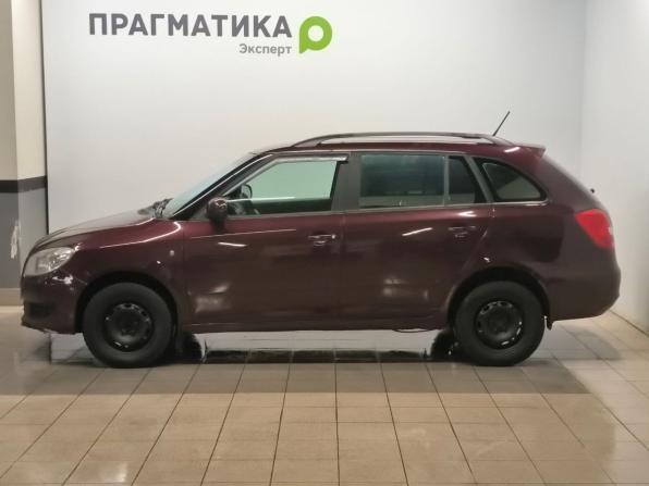 Skoda Fabia II Рестайлинг с пробегом 2012 года, цена 439 000 рублей, 212000 км, универсал, Автокод Объявления