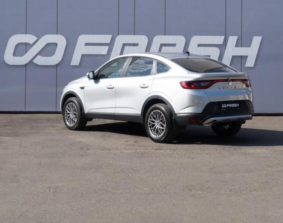 Renault Arkana I с пробегом 2021 года, цена 1 579 000 рублей, 56980 км, внедорожник, Автокод Объявления