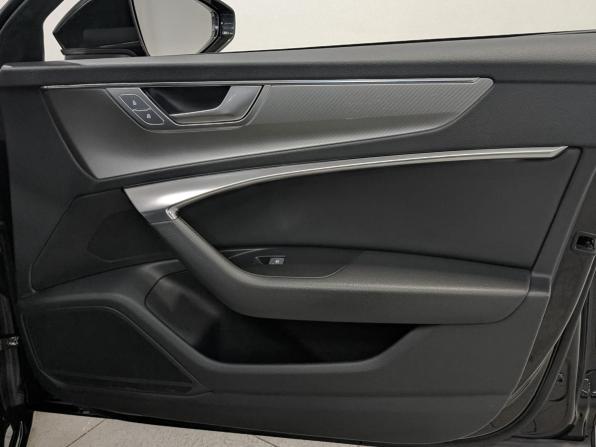 Audi A6 V (C8) с пробегом 2019 года, цена 3 385 000 рублей, 89838 км, седан, Автокод Объявления