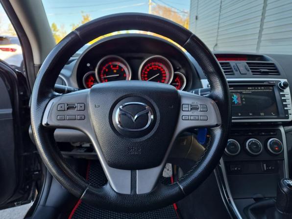 Mazda 6 II (GH) Рестайлинг с пробегом 2009 года, цена 930 000 рублей, 302666 км, седан, Автокод Объявления
