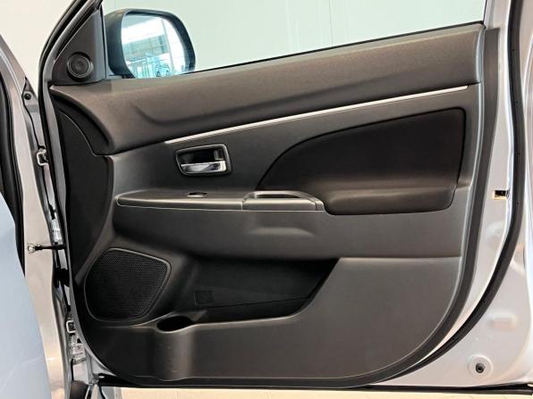 Mitsubishi ASX I с пробегом 2012 года, цена 1 025 000 рублей, 135848 км, внедорожник, Автокод Объявления
