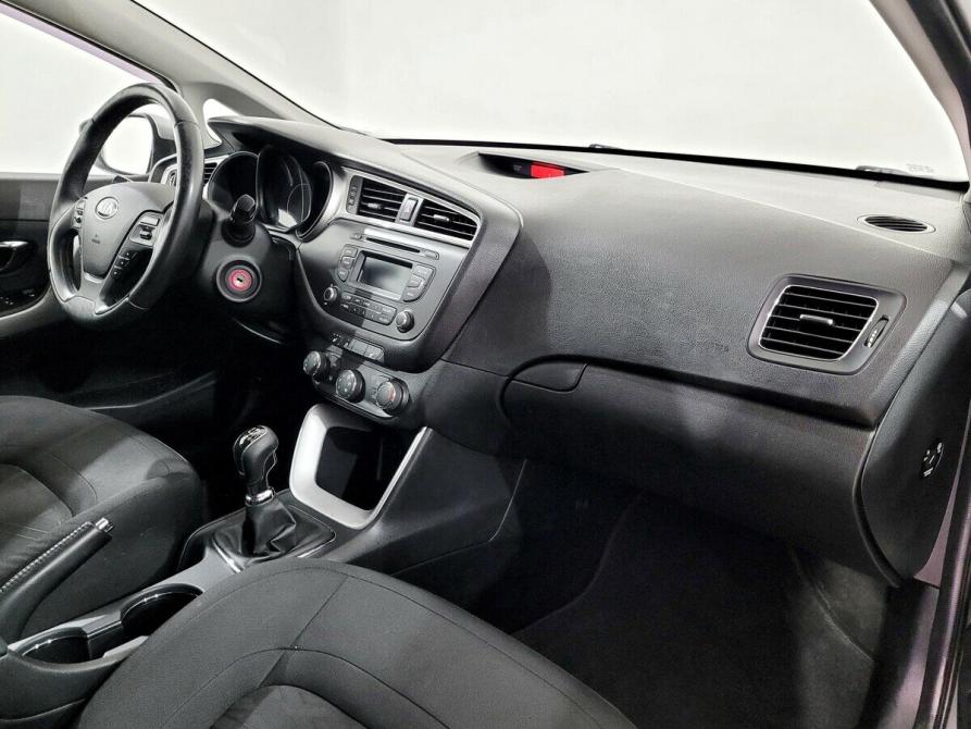 Kia Ceed II Рестайлинг Москва  - изображение 11