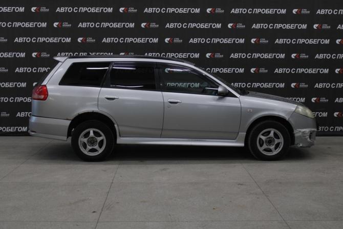 Nissan Wingroad II (Y11) Рестайлинг с пробегом 2004 года, цена 330 000 рублей, 261000 км, универсал, Автокод Объявления
