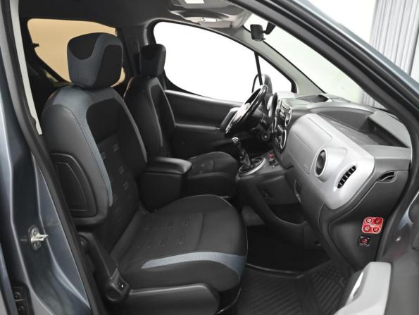 Citroen Berlingo II с пробегом 2011 года, цена 709 000 рублей, 278754 км, компактвэн, Автокод Объявления