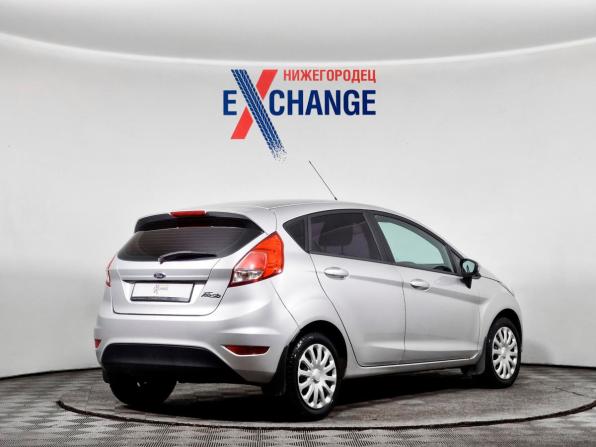 Ford Fiesta Mk6 Рестайлинг с пробегом 2016 года, цена 905 000 рублей, 120542 км, хэтчбек, Автокод Объявления