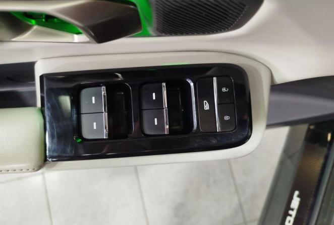 JETOUR DASHING I с пробегом 2023 года, цена 1 905 000 рублей, 53088 км, внедорожник, Автокод Объявления