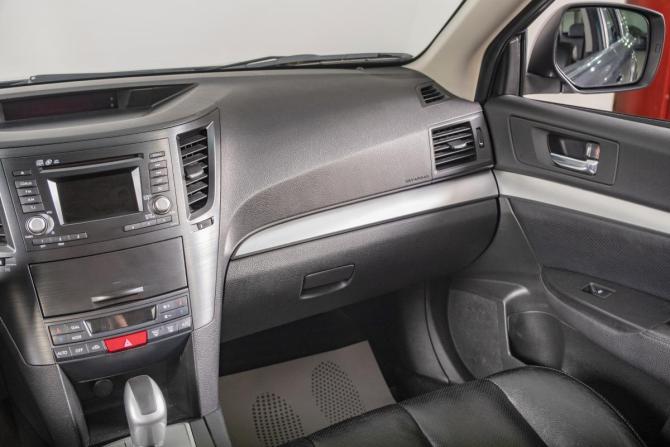 Subaru Outback IV с пробегом 2012 года, цена 1 399 000 рублей, 287100 км, универсал, Автокод Объявления