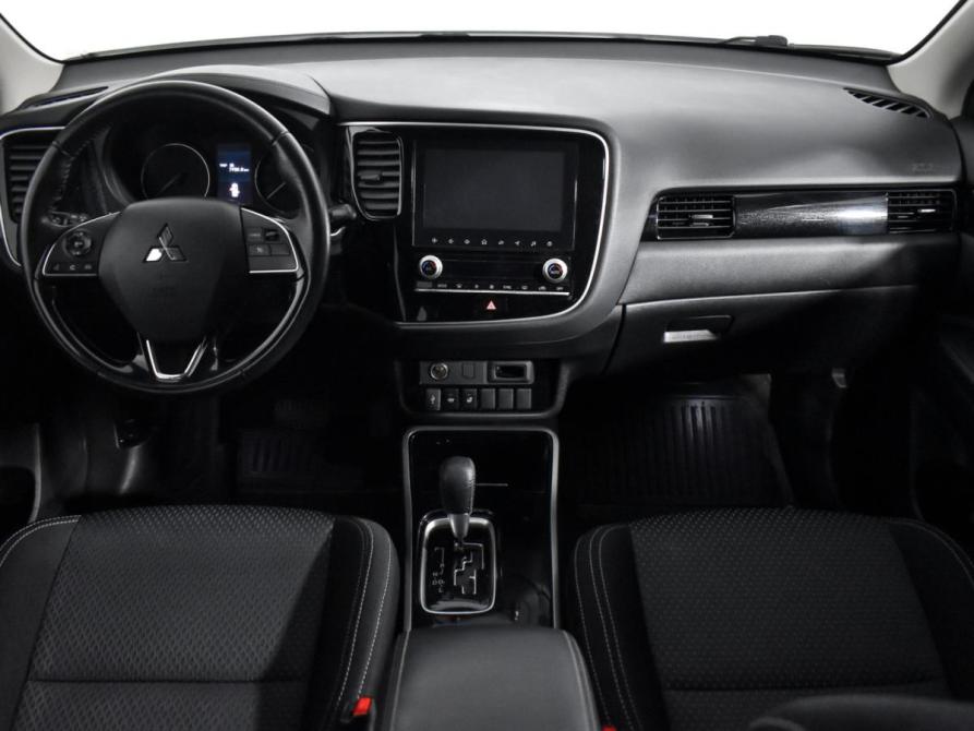 Mitsubishi Outlander III Рестайлинг 3 Санкт-Петербург  - изображение 15