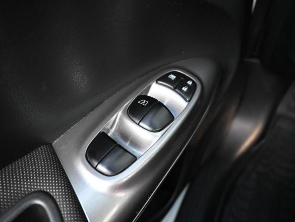 Nissan Juke I с пробегом 2012 года, цена 1 149 000 рублей, 160841 км, внедорожник, Автокод Объявления
