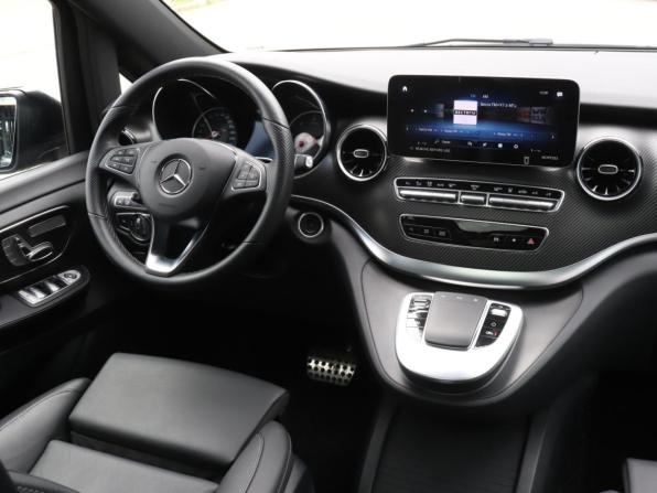 Mercedes-Benz V-Класс III (W447) Рестайлинг с пробегом 2023 года, цена 8 910 000 рублей, 6008 км, минивэн, Автокод Объявления