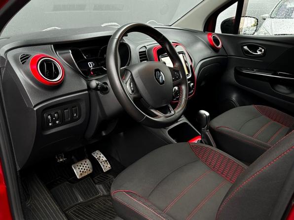 Renault Kaptur I с пробегом 2019 года, цена 1 780 600 рублей, 58432 км, внедорожник, Автокод Объявления