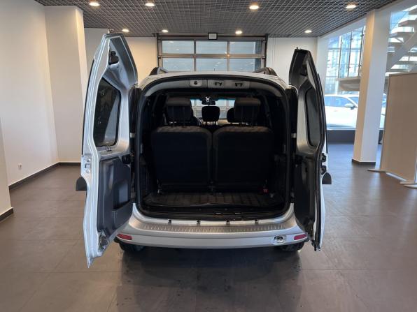 Lada (ВАЗ) Largus I с пробегом 2020 года, цена 950 000 рублей, 140710 км, универсал, Автокод Объявления