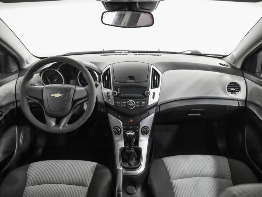 Chevrolet Cruze I Рестайлинг Санкт-Петербург  - изображение 11